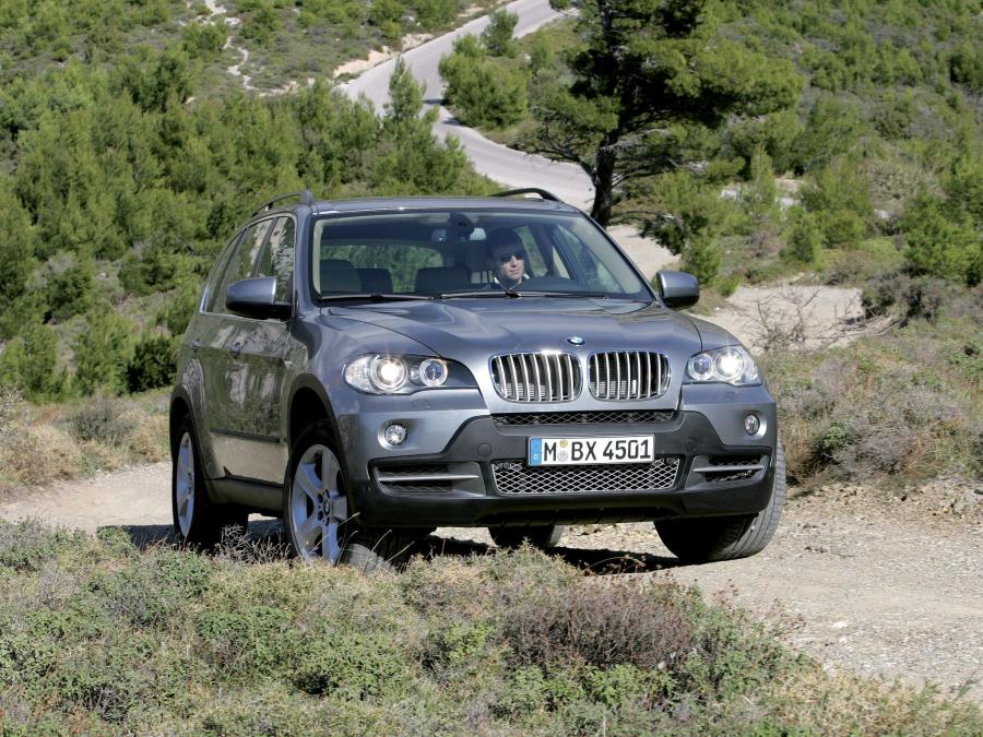  BMW X5 4.8i (E70) 2006 года  (WW) (фото 7 из 64)